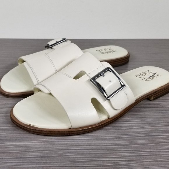 Naturalizer Faryn Big Buckle Slide Sandal, Ivory Leather, Womens Size 9 - Picture 3 of 9